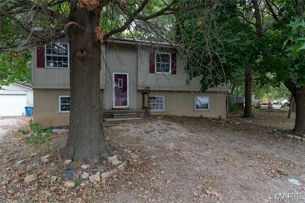 $50,000 | 311 Colfax Street, Mount Olive, IL 62069