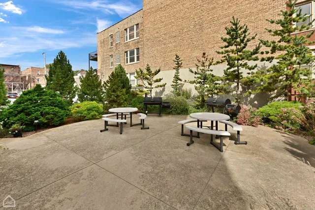 $4,240,000 | 4840 South Indiana Avenue, Chicago, IL 60615