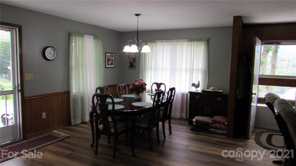 3707 7 Mile Ridge Road Burnsville, NC 28714 - Photo 14 of 29 Gallery Image 14