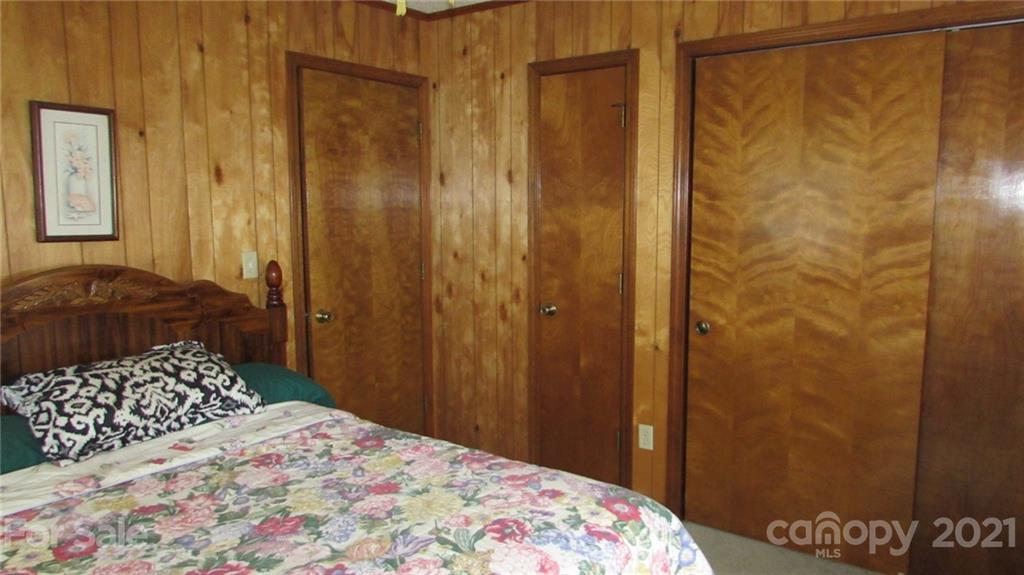 3707 7 Mile Ridge Road Burnsville, NC 28714 - Photo 18 of 29 Gallery Image 18