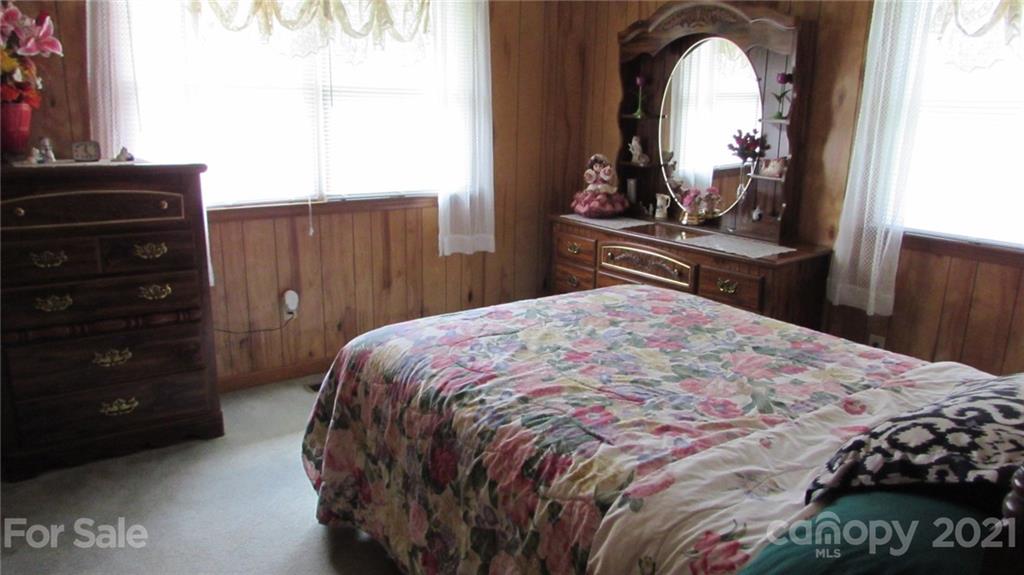 3707 7 Mile Ridge Road Burnsville, NC 28714 - Photo 19 of 29 Gallery Image 19