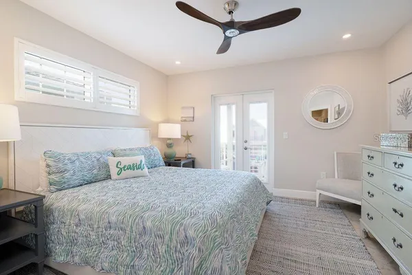 $2,699,000 | 130 50th Street, Holmes Beach, FL 34217