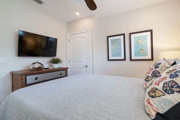 $2,699,000 | 130 50th Street, Holmes Beach, FL 34217