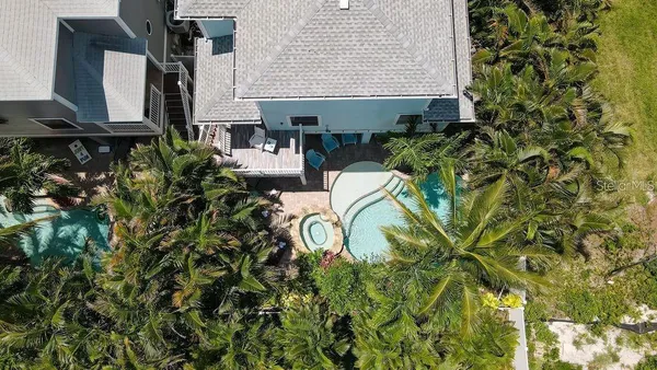 $2,699,000 | 130 50th Street, Holmes Beach, FL 34217