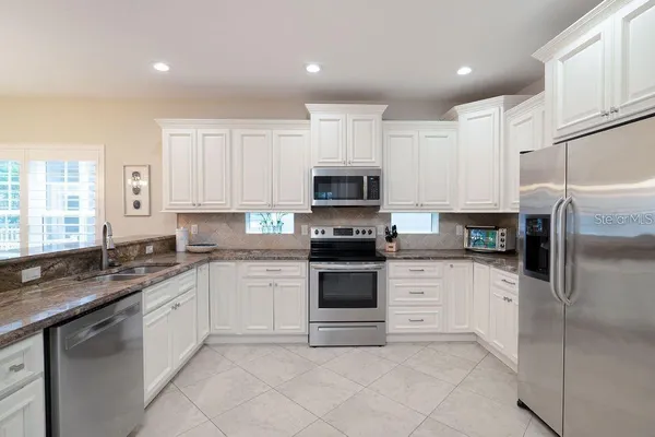 $2,699,000 | 130 50th Street, Holmes Beach, FL 34217