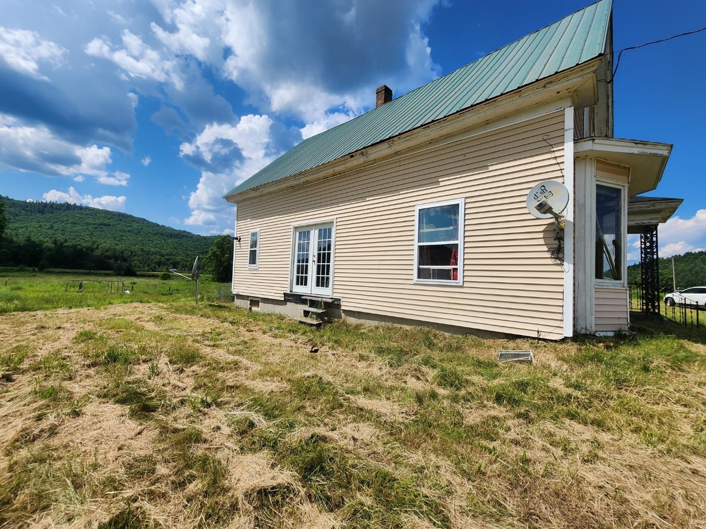 652 Vermont Rte 100 Lowell, VT 05847 - Photo 3 of 10