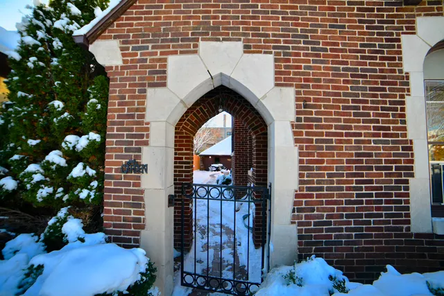 $1,800 | 4421 North Cramer Street, Shorewood, WI 53211