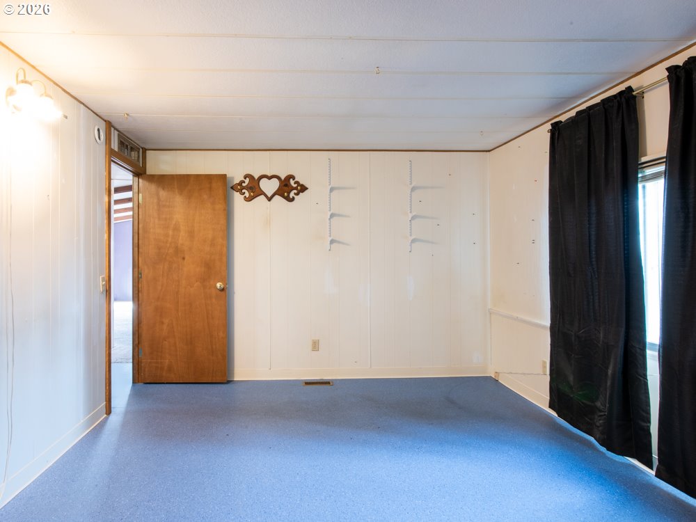 5335 Main Street, Unit 212 Springfield, OR 97478 - Photo 23 of 43 Gallery Image 23