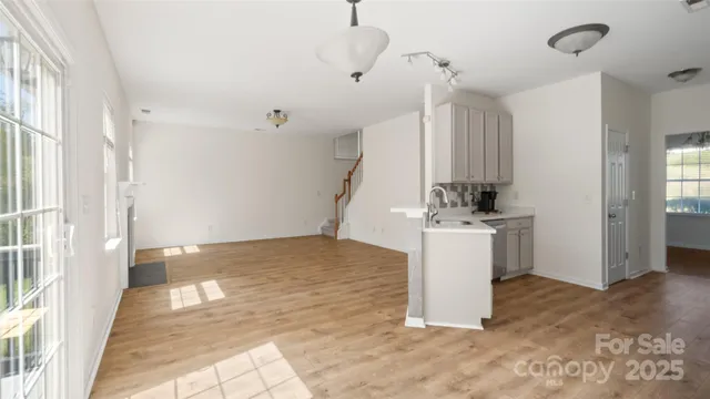 $370,000 | 2120 Turtle Point Road, Charlotte, NC 28262