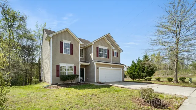 $370,000 | 2120 Turtle Point Road, Charlotte, NC 28262