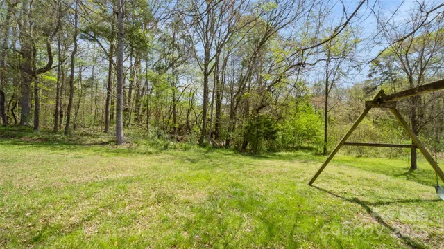 $370,000 | 2120 Turtle Point Road, Charlotte, NC 28262