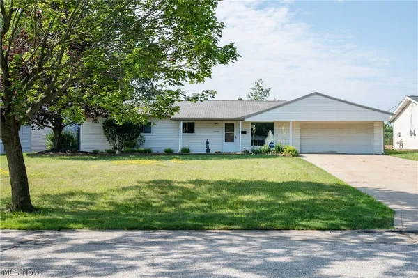 $229,900 | 24320 Laing Road, Bedford Heights, OH 44146