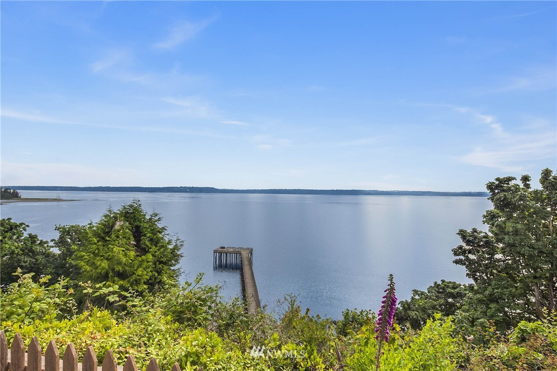 21324 Tramp Harbor Road Southwest Vashon, WA 98070 - Photo 3 of 25