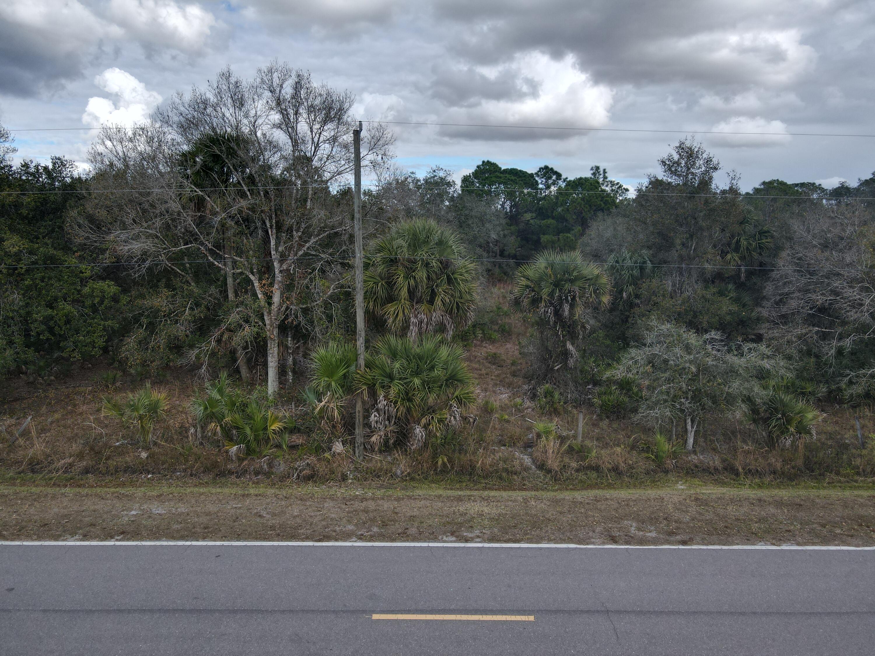 1245 Northwest 98th Street Okeechobee, FL 34972 - Photo 1 of 15 13107