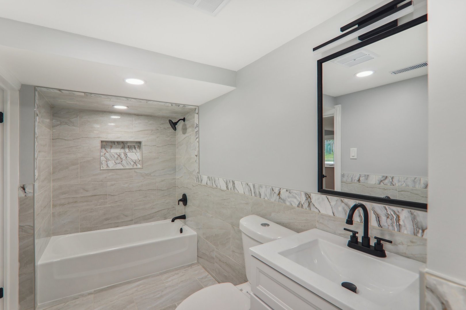 7701 Sawyer Road Darien, IL 60561 - Photo 13 of 35