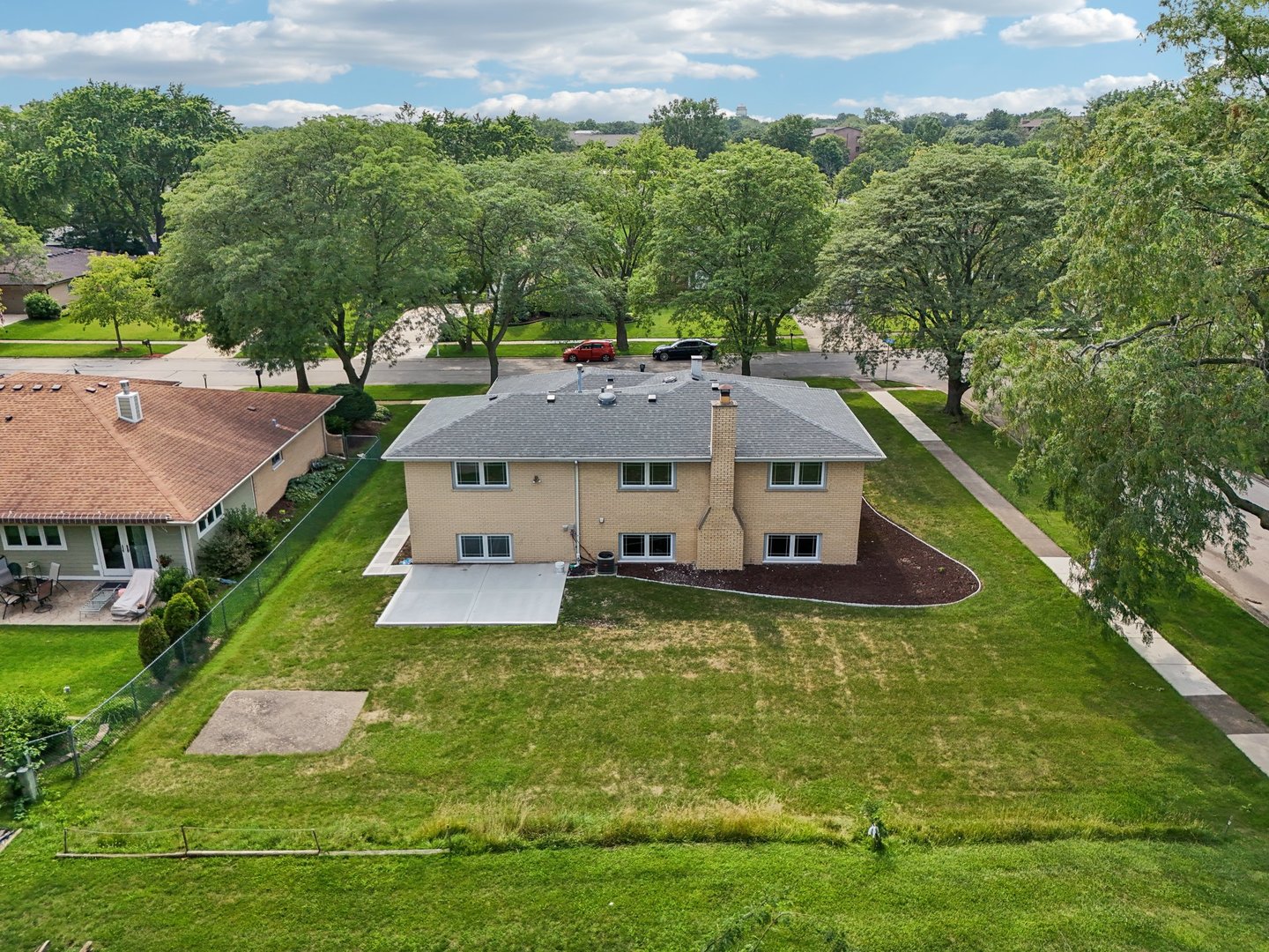 7701 Sawyer Road Darien, IL 60561 - Photo 28 of 35