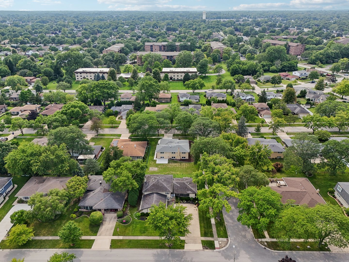 7701 Sawyer Road Darien, IL 60561 - Photo 30 of 35