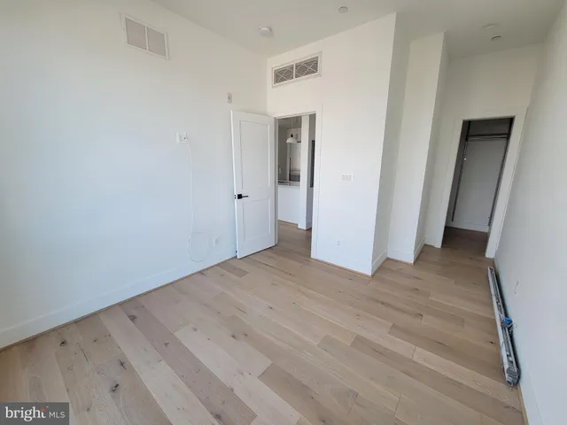 $1,895 | 2905 Georgia Avenue Northwest, Unit 303, Washington, DC 20001