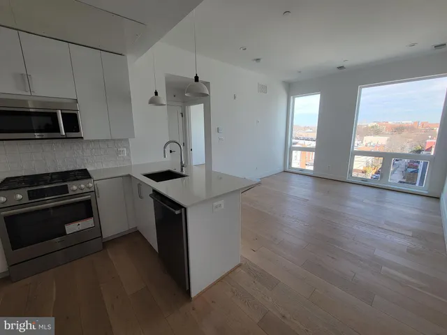 $1,895 | 2905 Georgia Avenue Northwest, Unit 303, Washington, DC 20001