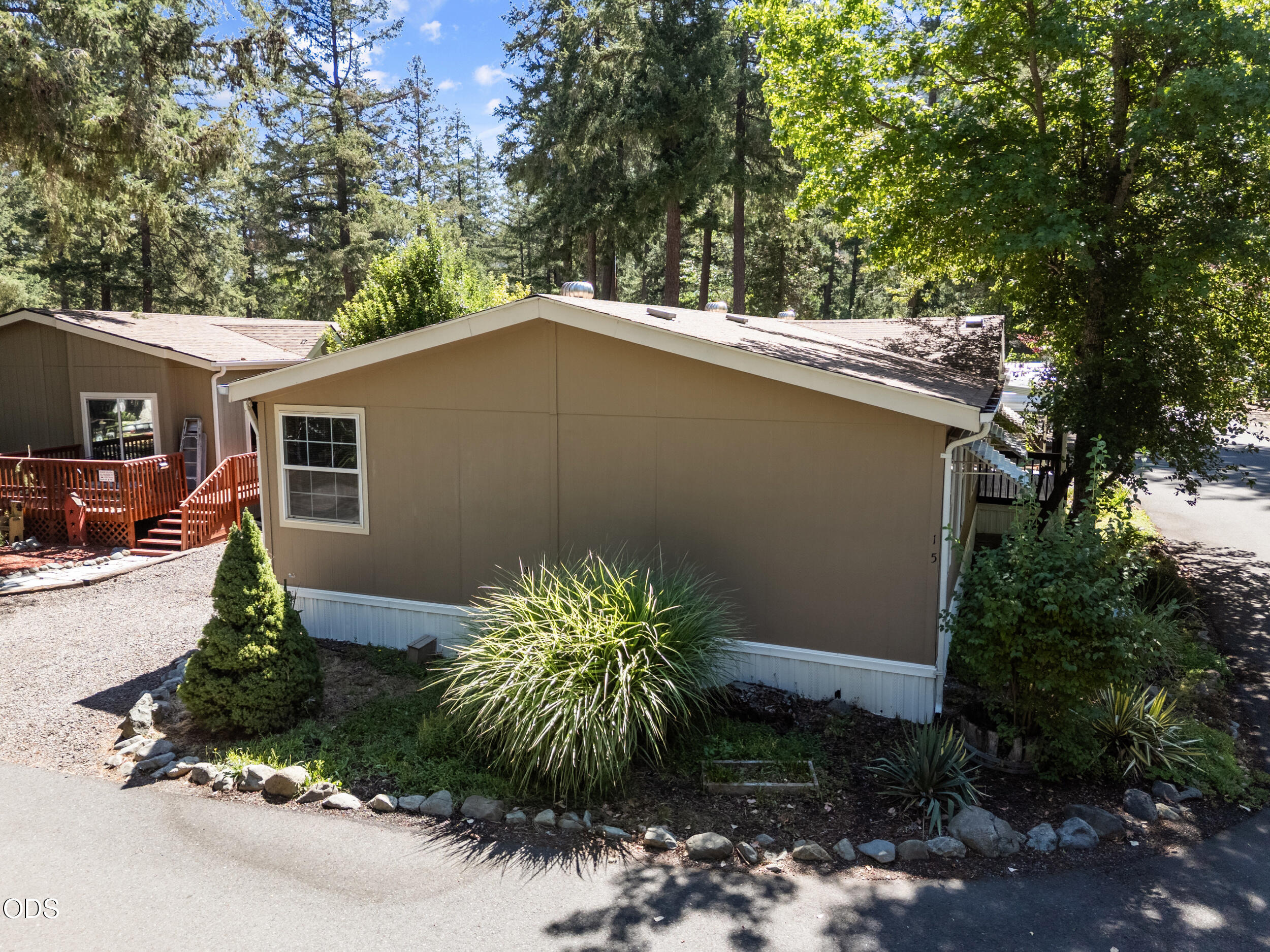 537 Thompson Creek Road, Unit 15 Jacksonville, OR 97530 - Photo 34 of 40