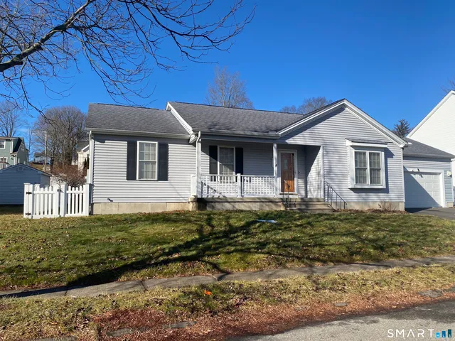 $449,900 | 5 Lendler Lane, Wallingford, CT 06492