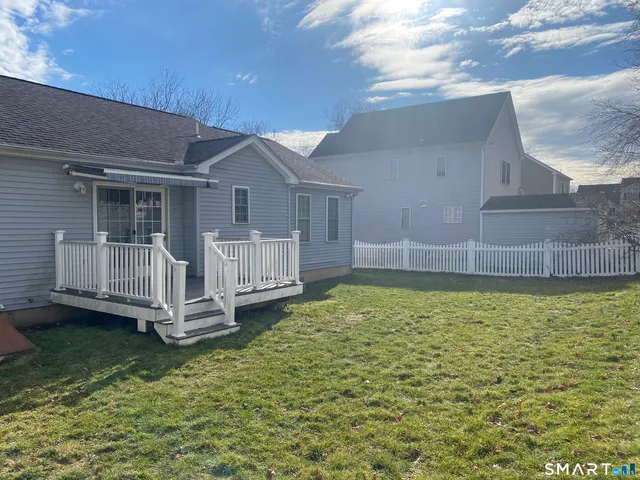 $449,900 | 5 Lendler Lane, Wallingford, CT 06492