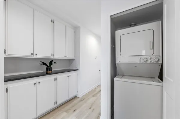 $848,000 | 8192 Sandcove Circle, Unit 106, Huntington Beach, CA 92646
