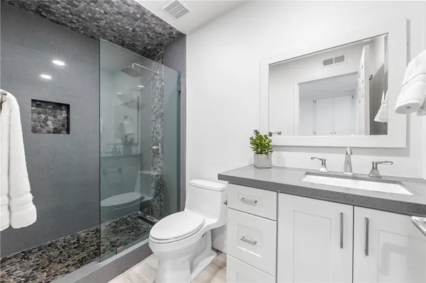 $848,000 | 8192 Sandcove Circle, Unit 106, Huntington Beach, CA 92646