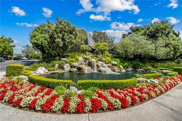 $848,000 | 8192 Sandcove Circle, Unit 106, Huntington Beach, CA 92646