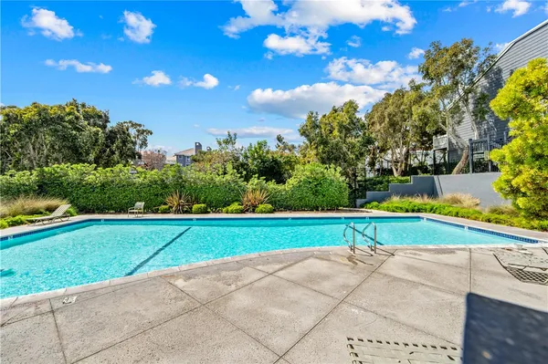 $848,000 | 8192 Sandcove Circle, Unit 106, Huntington Beach, CA 92646