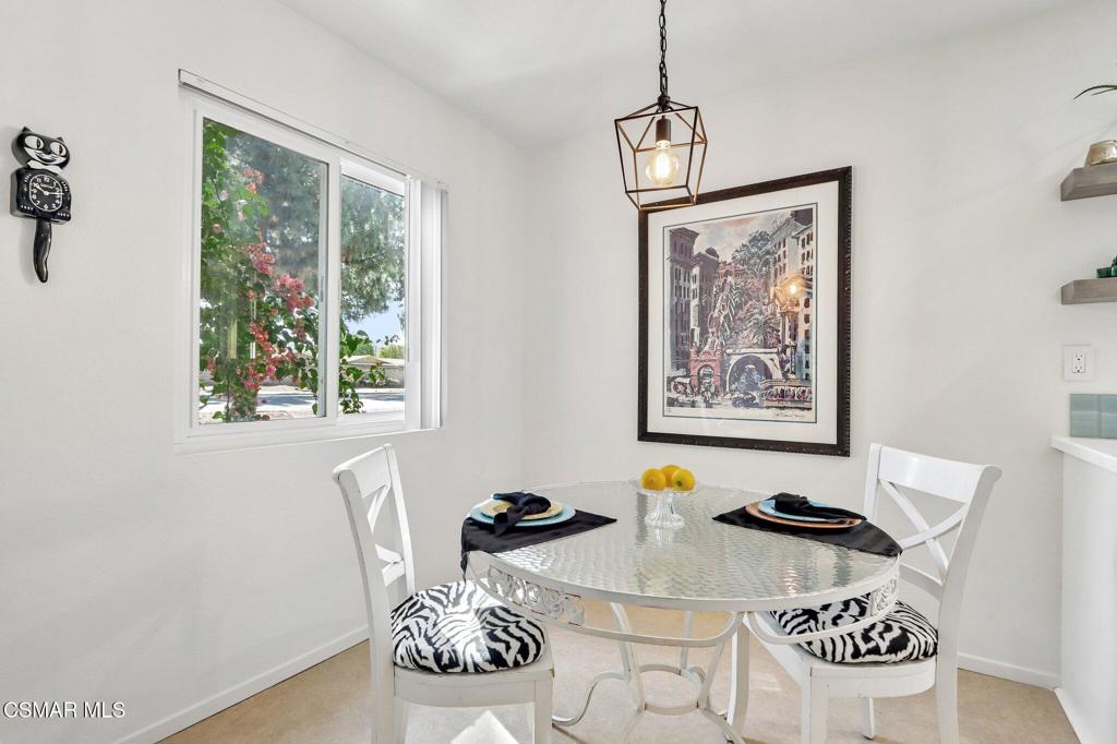 1725 Sequoia Avenue Simi Valley, CA 93063 - Photo 11 of 19