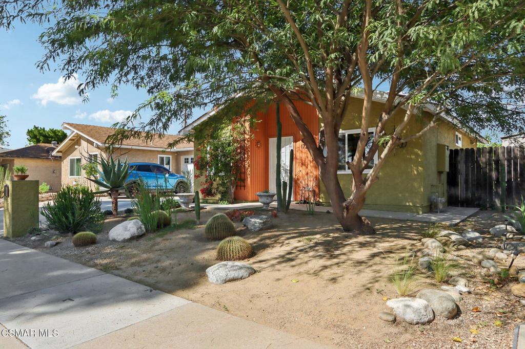 1725 Sequoia Avenue Simi Valley, CA 93063 - Photo 4 of 19