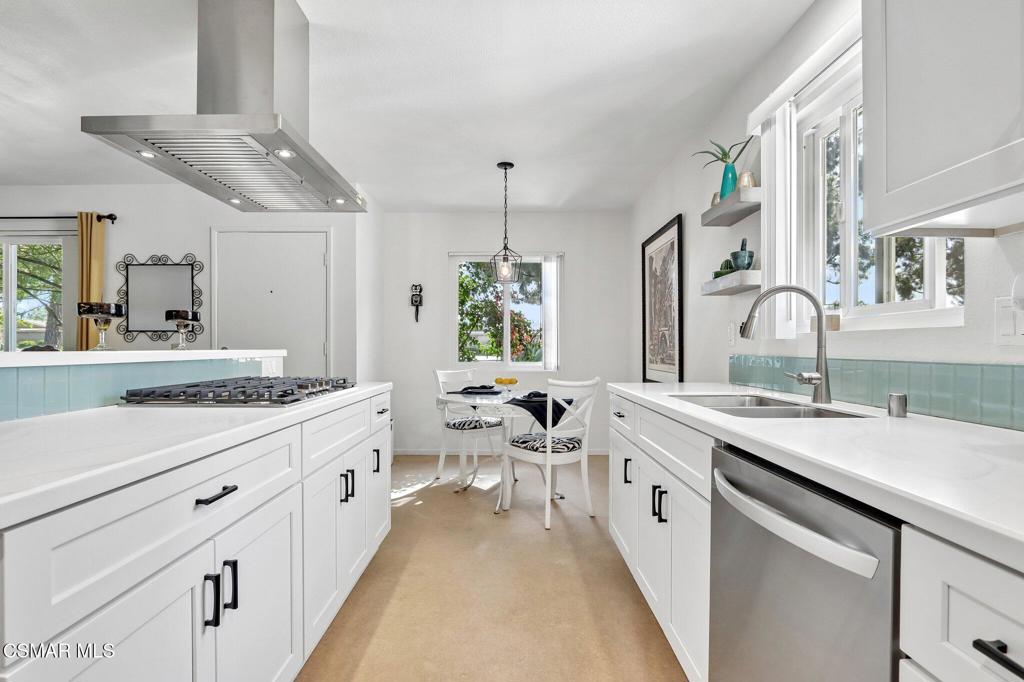 1725 Sequoia Avenue Simi Valley, CA 93063 - Photo 7 of 19