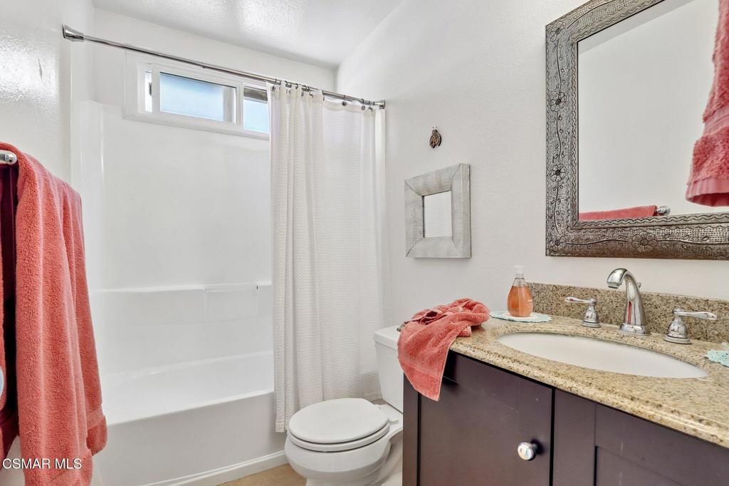 1725 Sequoia Avenue Simi Valley, CA 93063 - Photo 9 of 19