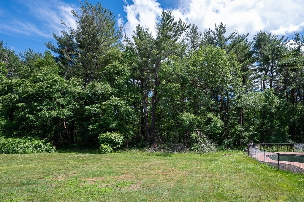 227 8 Lots Road Sutton, MA 01590 - Photo 33 of 42