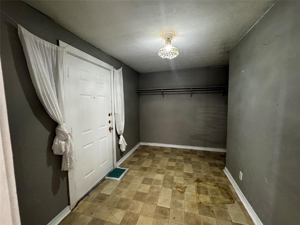 2305 9th Street Wichita Falls, TX 76309 - Photo 10 of 15
