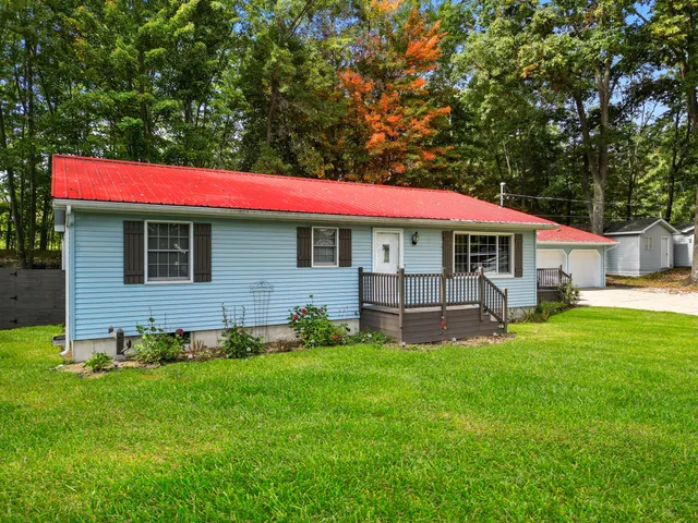 $359,900 | 9279 West School Section Lake Drive, Unit 9192, Mecosta, MI 49332