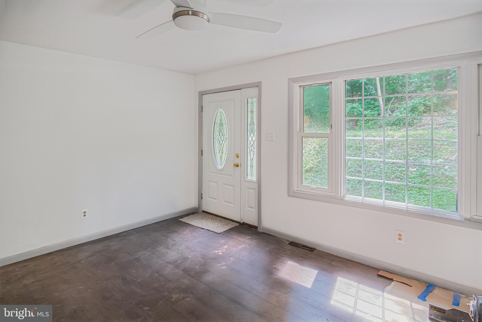 4320 Geeting Road Westminster, MD 21158 - Photo 3 of 25 Gallery Image 3