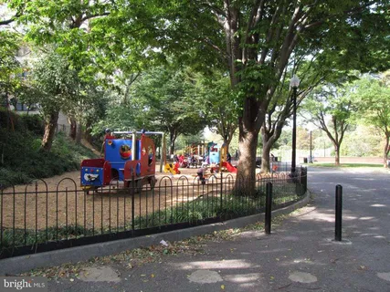 $349,000 | 2801 Adams Mill Road Northwest, Unit 210, Washington, DC 20009