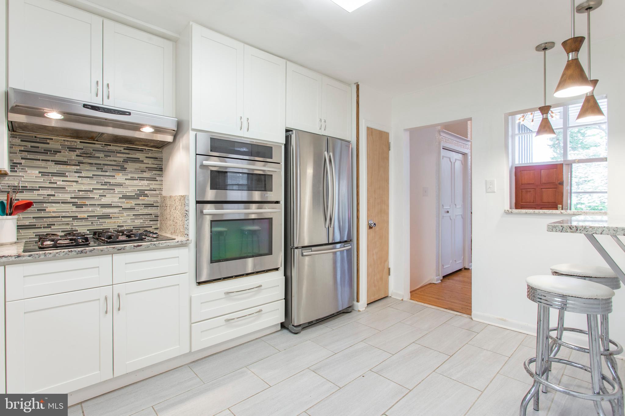 512 Roumfort Road Philadelphia, PA 19119 - Photo 17 of 43 Kitchen