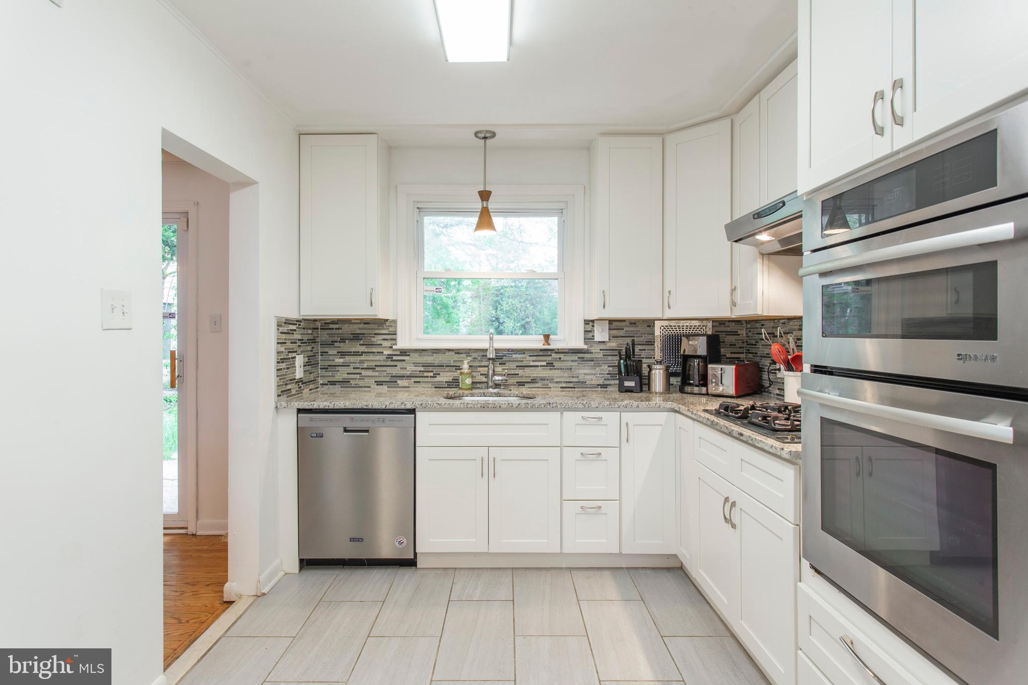 512 Roumfort Road Philadelphia, PA 19119 - Photo 20 of 43 Kitchen