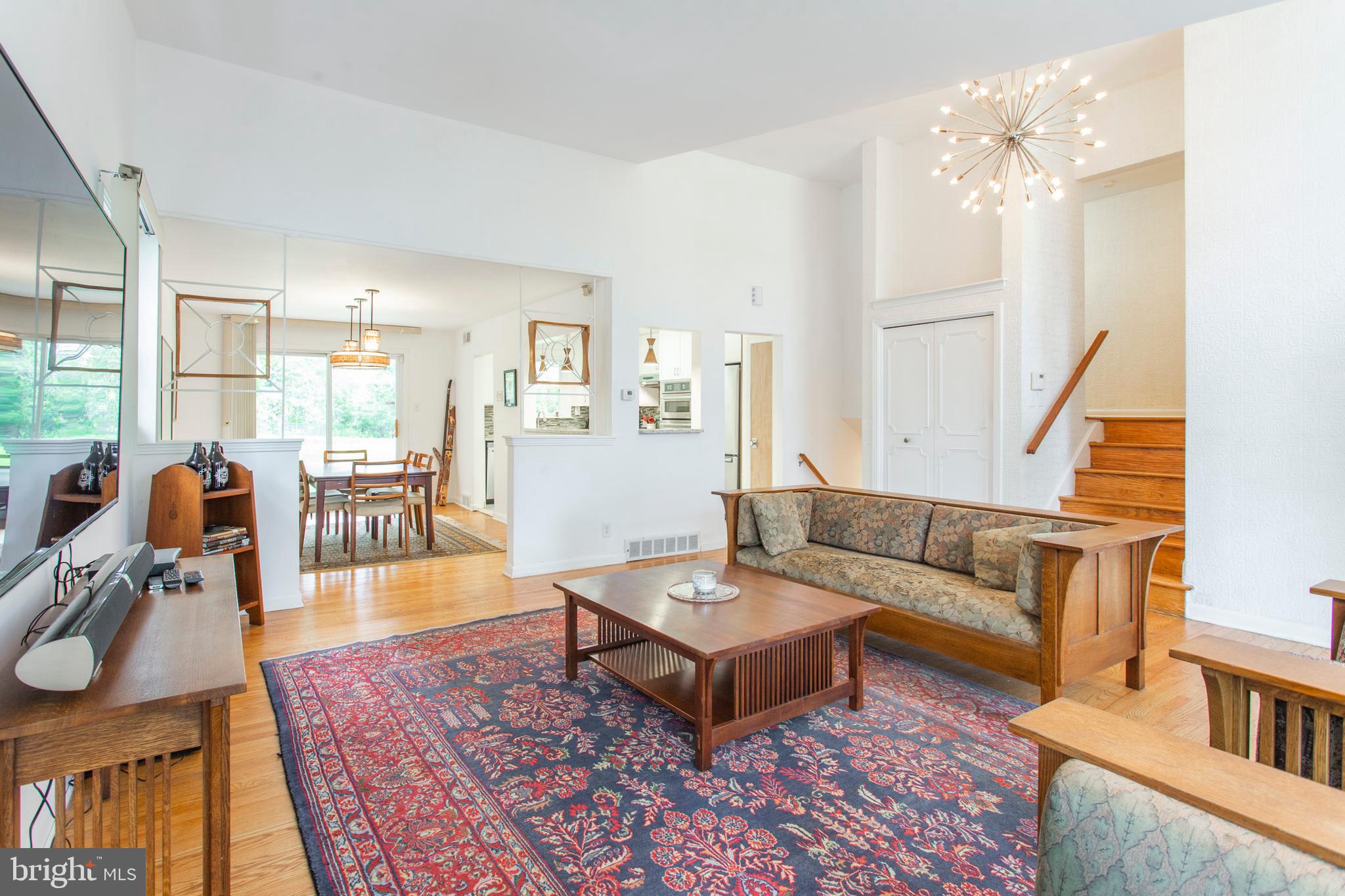 512 Roumfort Road Philadelphia, PA 19119 - Photo 7 of 43 Living Room