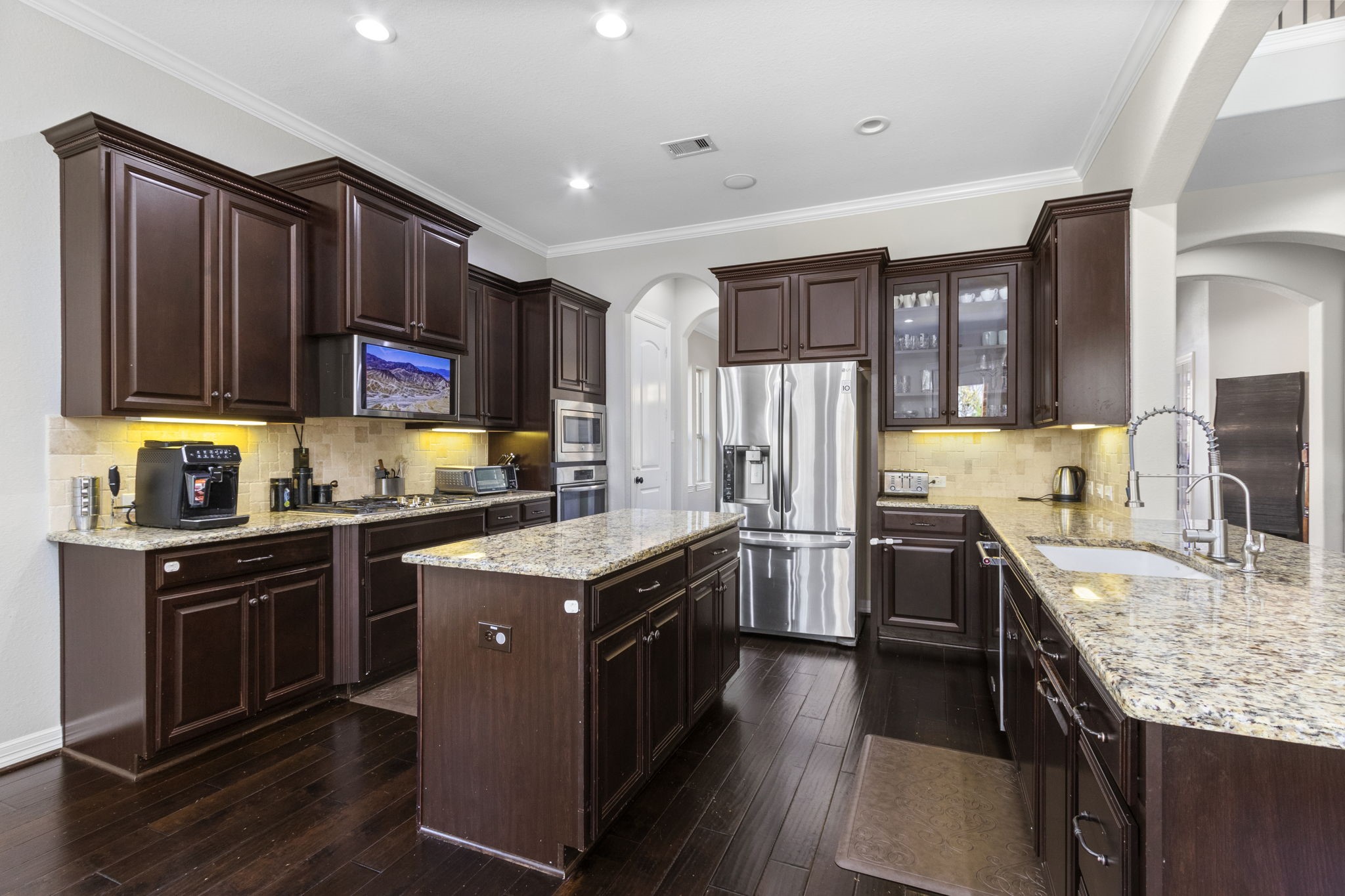 23211 Belted Kingfisher Trail Spring, TX 77389 - Photo 15 of 47 Large kitchen offers ample counter space and room to prep meals