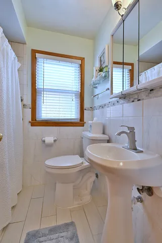 $349,000 | 5919 West Foster Avenue, Chicago, IL 60630