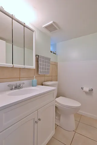 $349,000 | 5919 West Foster Avenue, Chicago, IL 60630