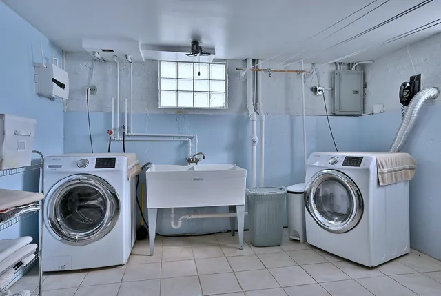 $349,000 | 5919 West Foster Avenue, Chicago, IL 60630