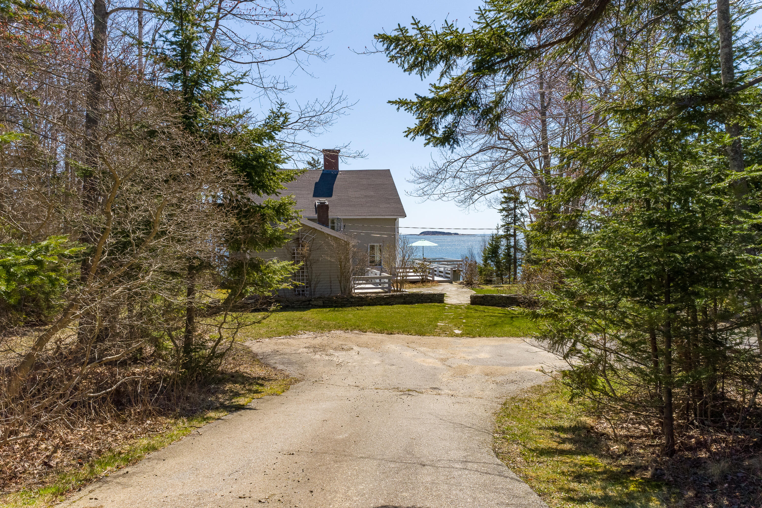 42 Ferris Road Harpswell, ME 04066 - Photo 30 of 87 Driveway