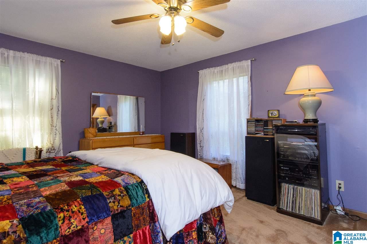 417 Michael Road Southwest Leeds, AL 35094 - Photo 12 of 34