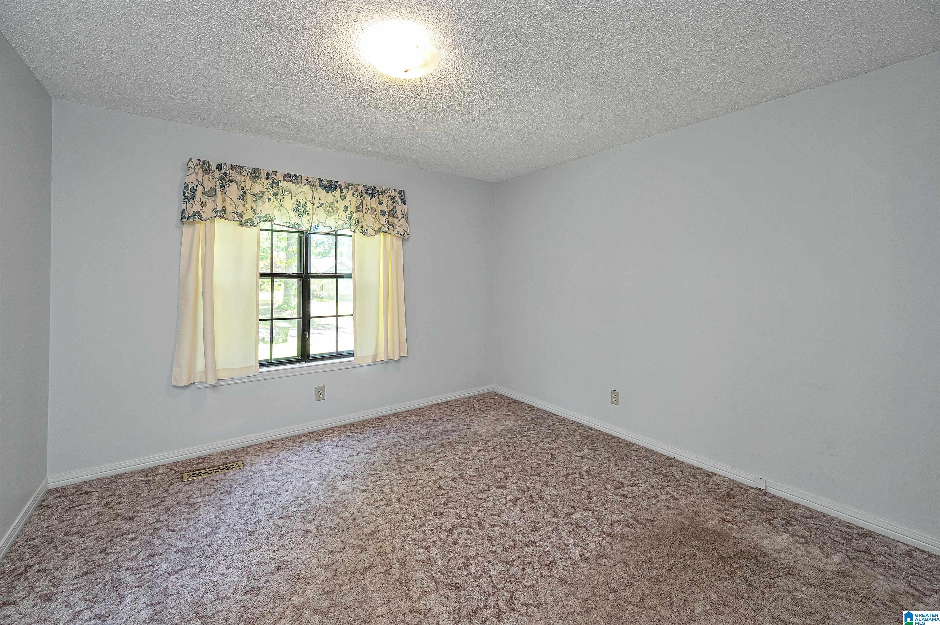 6134 Woodview Lane McCalla, AL 35111 - Photo 20 of 42