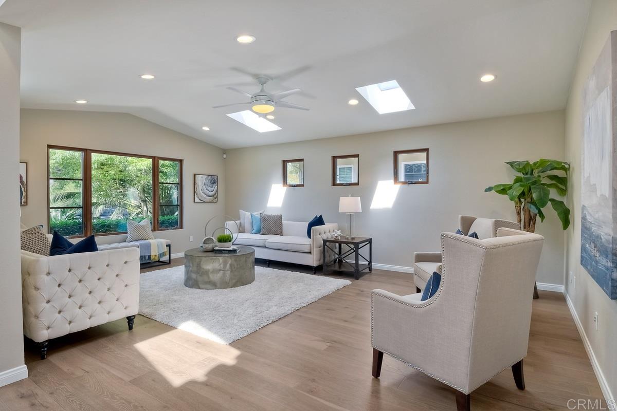 631 Dell Street Solana Beach, CA 92075 - Photo 2 of 25